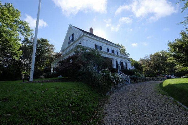 Liberty Hill Inn image 30